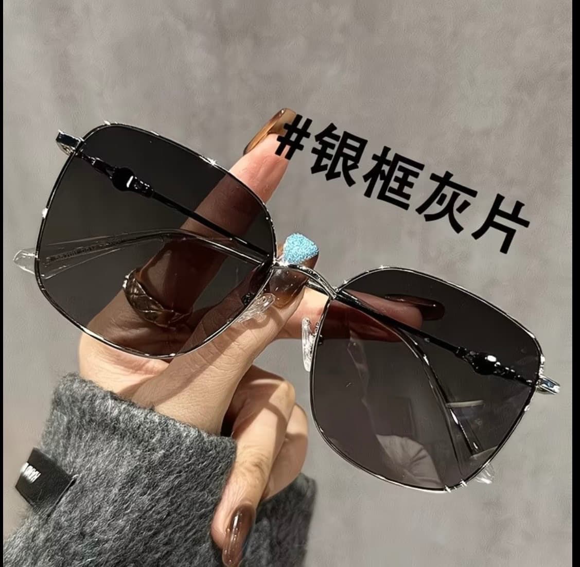 Women’s sunglasses